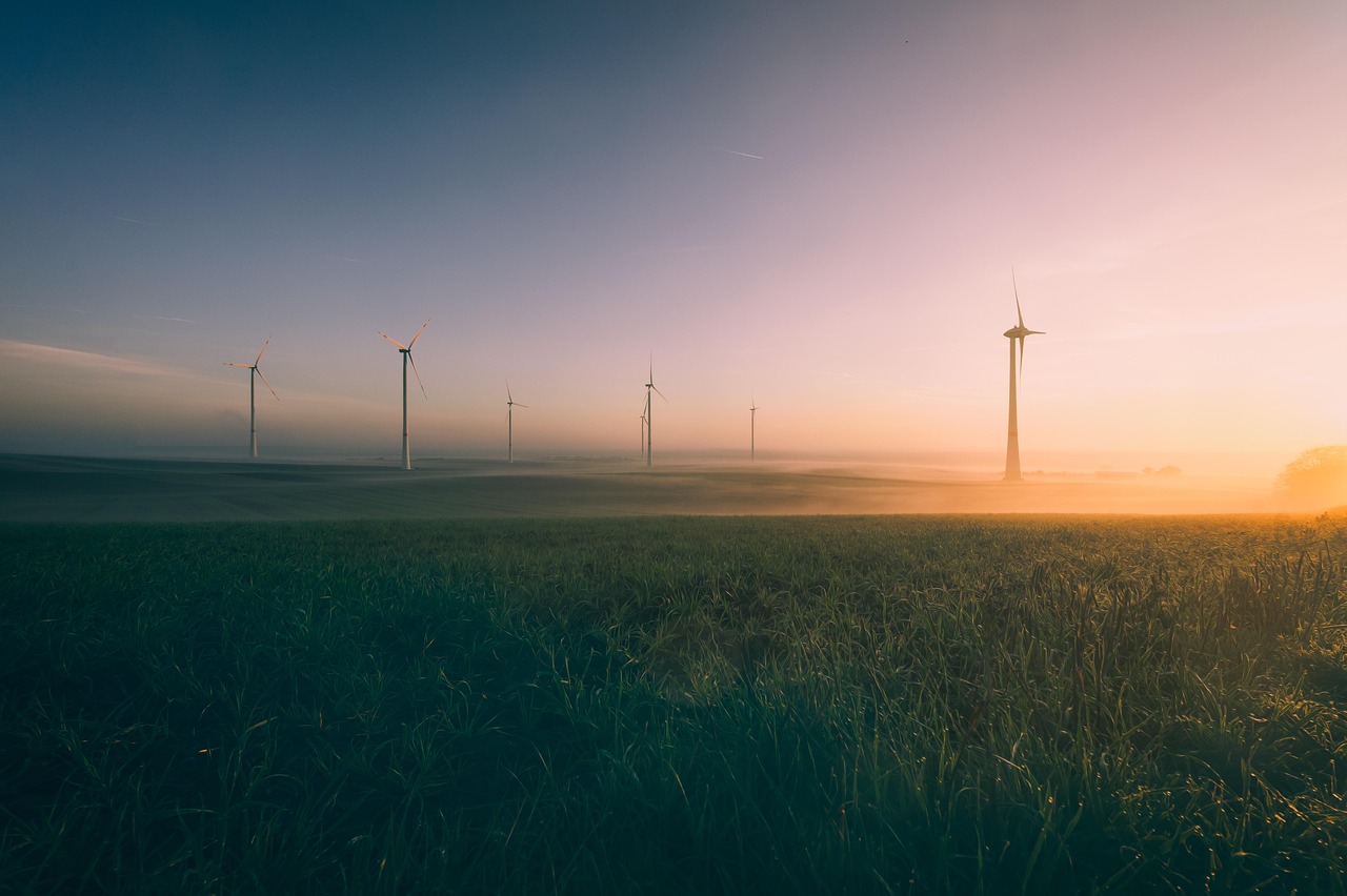 erfahren sie mehr über die energiekrise: ursachen, auswirkungen auf wirtschaft und gesellschaft sowie mögliche lösungen für eine nachhaltige energiezukunft in deutschland und weltweit.